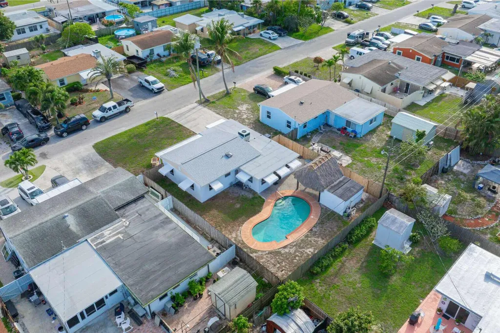 3110 Scanlan Avenue Lake Worth FL 33461