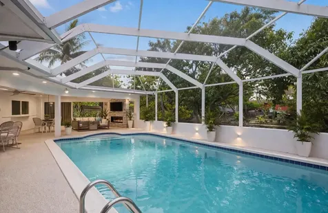 4490 NW 43rd Street Lauderdale Lakes FL 33319