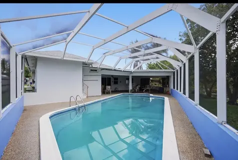 4490 NW 43rd Street Lauderdale Lakes FL 33319