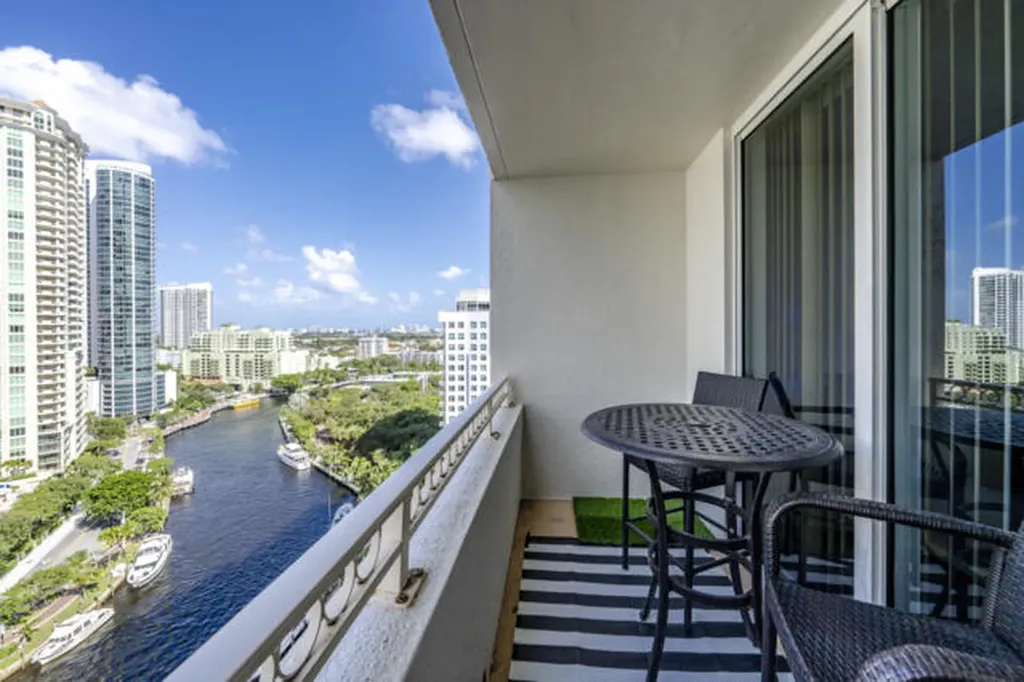 511 SE 5 Avenue Fort Lauderdale FL 33301