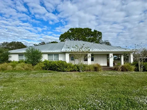 14151 E Center Street Okeechobee FL 34974