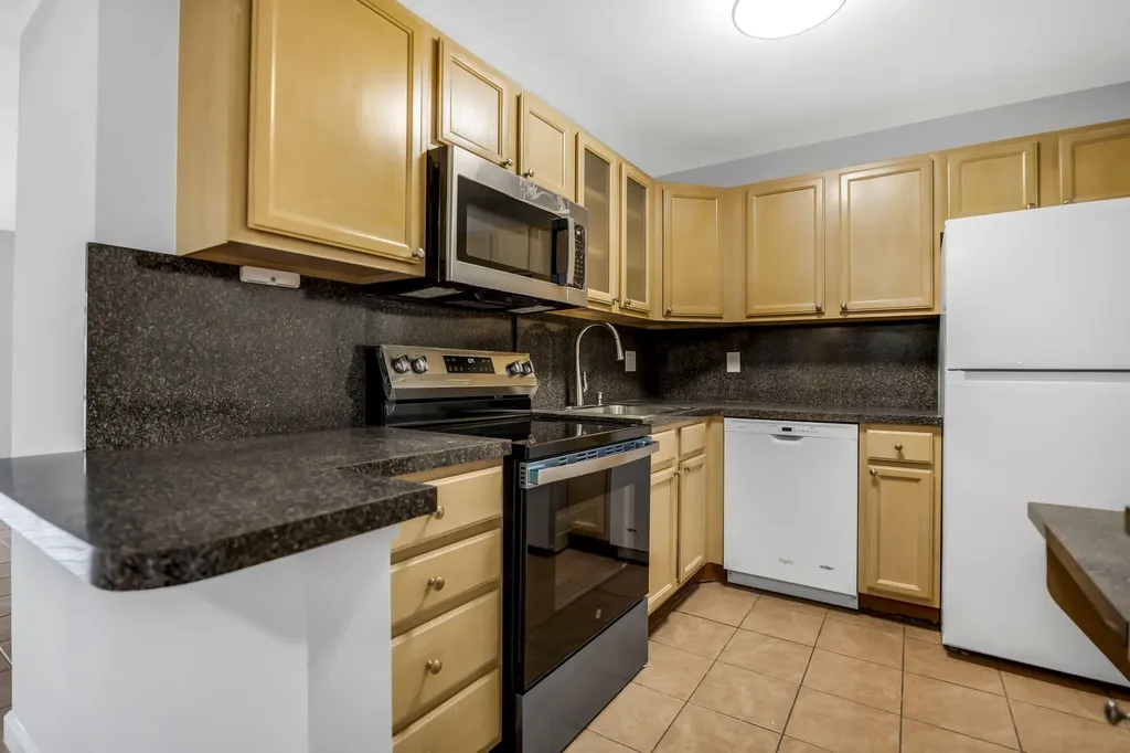 490 NW 20th Street Boca Raton FL 33431