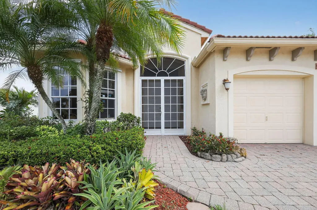 9430 Lantern Bay Circle West Palm Beach FL 33411