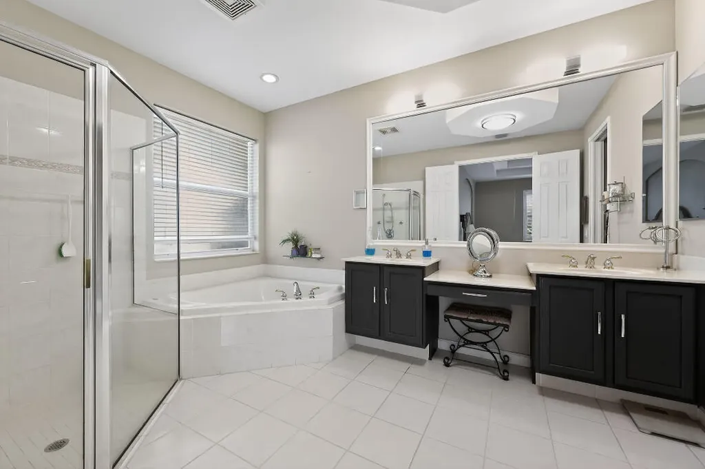 9430 Lantern Bay Circle West Palm Beach FL 33411