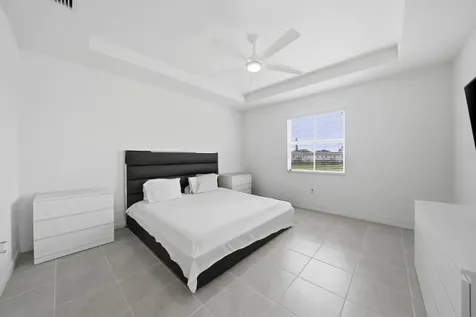 2324 NW 130th Street Miami FL 33167