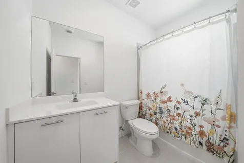 2324 NW 130th Street Miami FL 33167