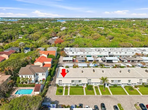 2701 Ocean Drive Vero Beach FL 32963