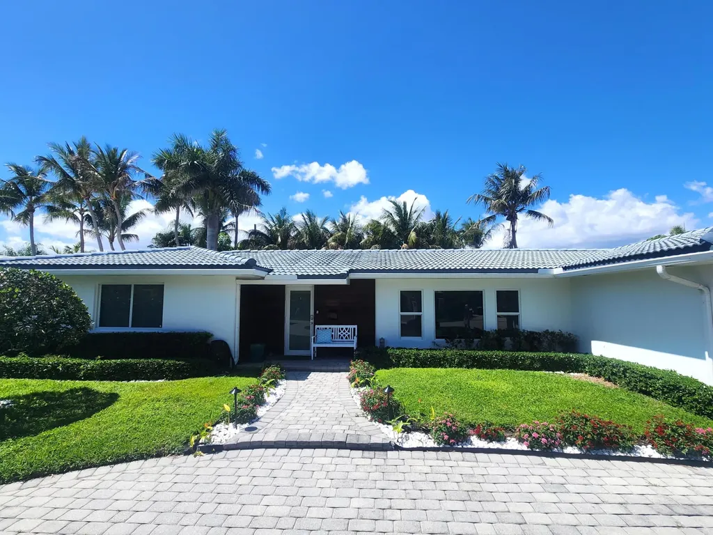 3481 NE 31st Avenue Lighthouse Point FL 33064