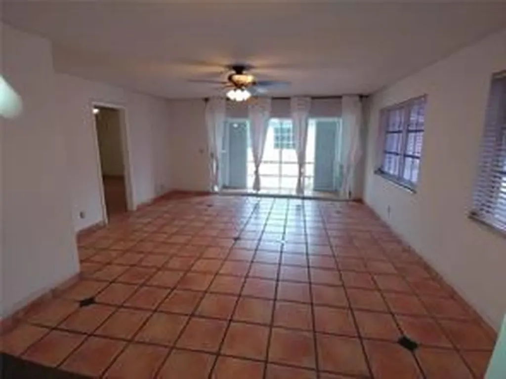 3720 Harrison Street Hollywood FL 33021