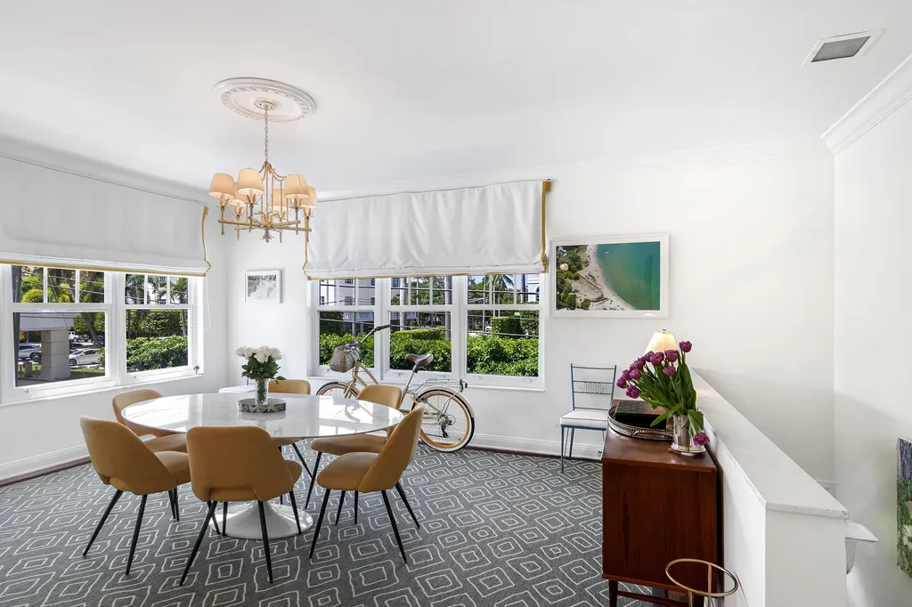311 Cocoanut Row Palm Beach FL 33480