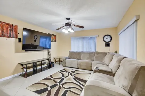 5449 NW 95th Avenue Sunrise FL 33351