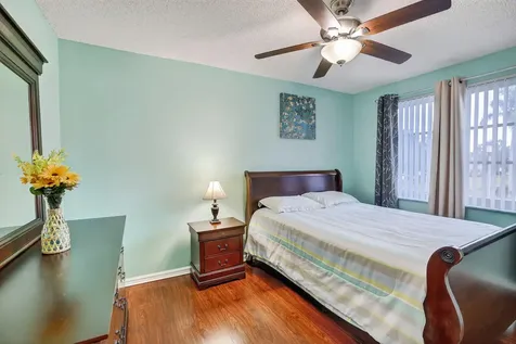 5449 NW 95th Avenue Sunrise FL 33351