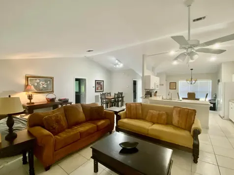1094 Raintree Lane Wellington FL 33414