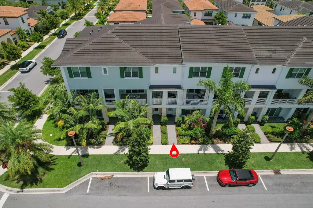 3024 Franklin Place Palm Beach Gardens FL 33418