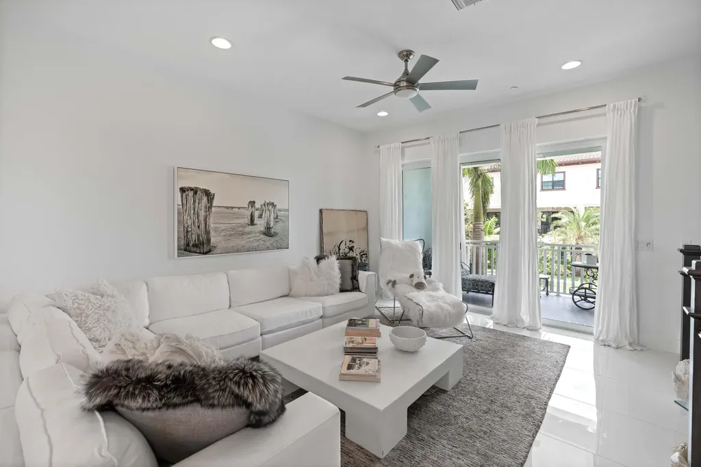 3024 Franklin Place Palm Beach Gardens FL 33418