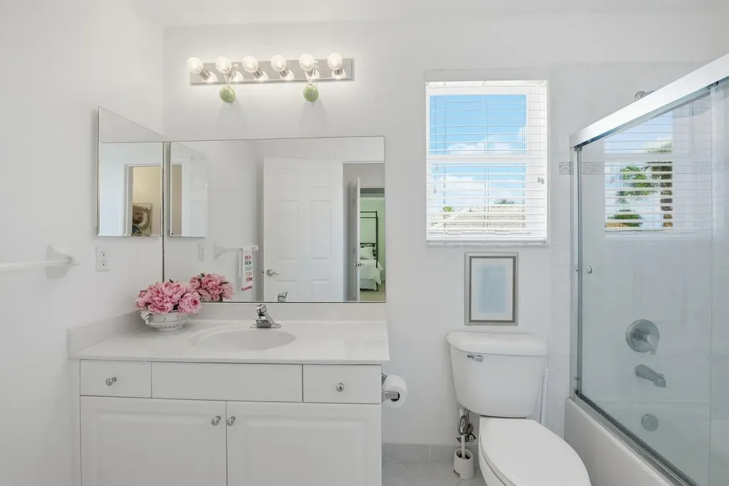 2462 Westmont Place Royal Palm Beach FL 33411