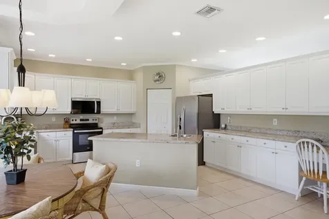 2462 Westmont Place Royal Palm Beach FL 33411