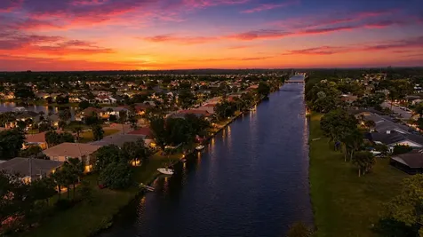 2462 Westmont Place Royal Palm Beach FL 33411