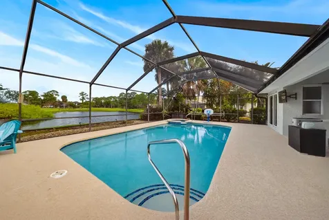 542 SW Sanctuary Drive Port St Lucie FL 34986