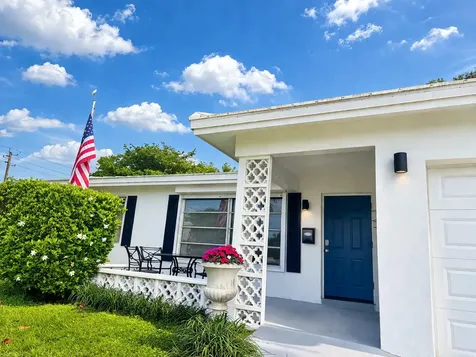 100 NW 27th Street Pompano Beach FL 33064