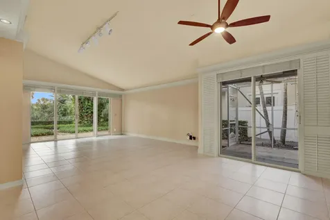 12751 Touchstone Place Palm Beach Gardens FL 33418