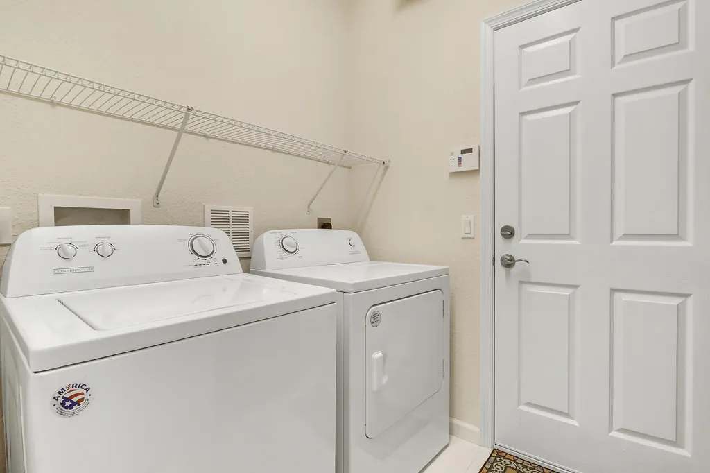 10118 SW Canossa Way Port St Lucie FL 34986