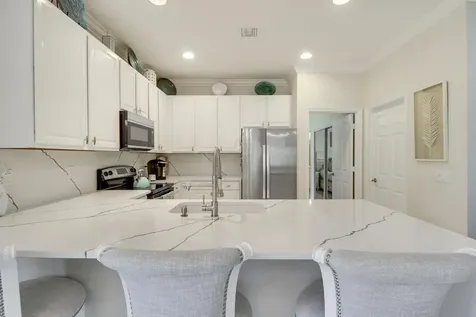 10118 SW Canossa Way Port St Lucie FL 34986