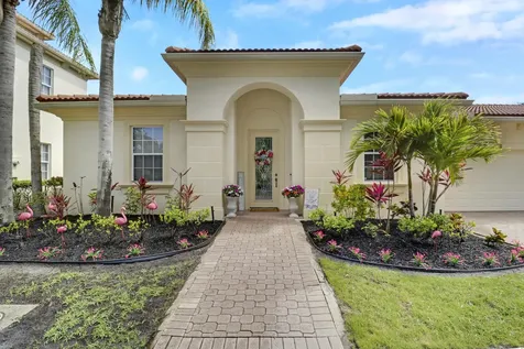 10118 SW Canossa Way Port St Lucie FL 34986