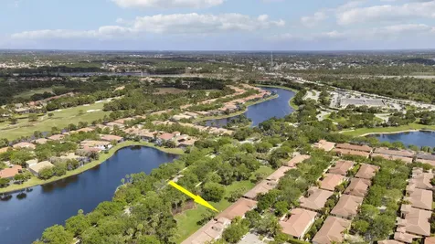 10118 SW Canossa Way Port St Lucie FL 34986