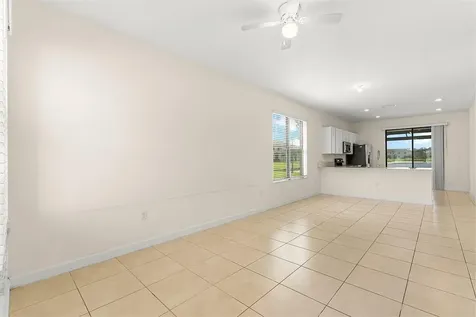 10156 W Villa Circle Vero Beach FL 32966