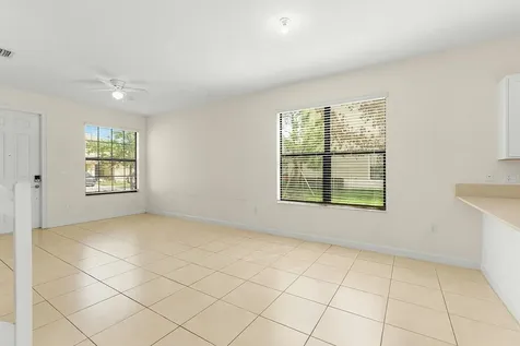 10156 W Villa Circle Vero Beach FL 32966