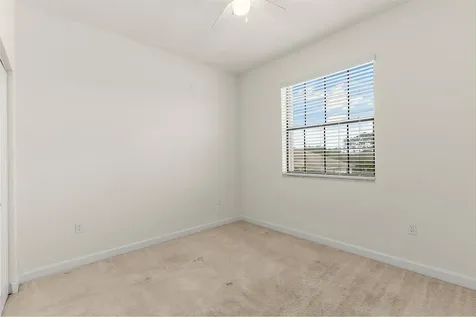 10156 W Villa Circle Vero Beach FL 32966