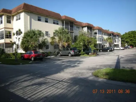 4045 NW 16th Street Lauderhill FL 33313