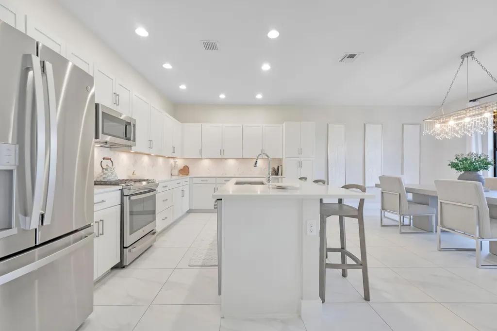 16187 Sandy Shore Drive Westlake FL 33470