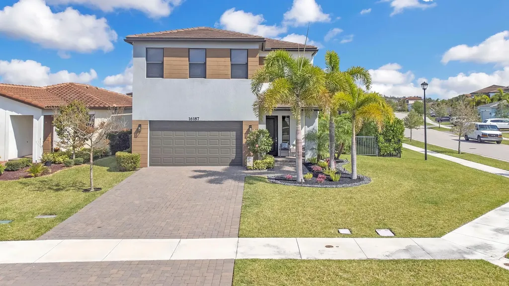 16187 Sandy Shore Drive Westlake FL 33470