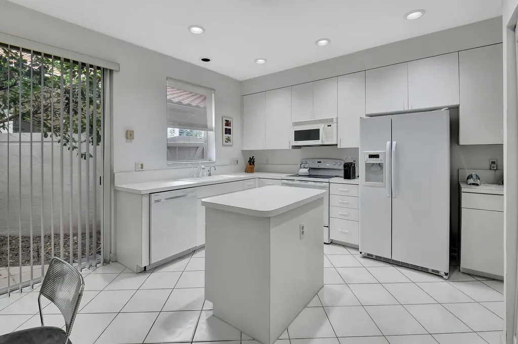 5152 NW 26th Circle Boca Raton FL 33496