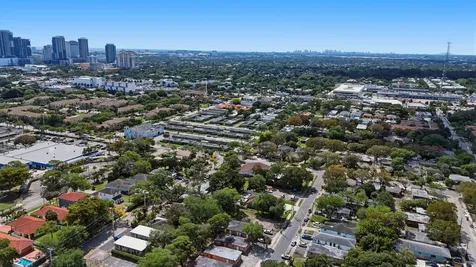 438 NW 13th Avenue Fort Lauderdale FL 33311
