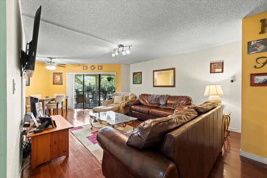 6755 W Broward Boulevard Plantation FL 33317