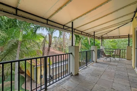 218 N Palmway Lake Worth Beach FL 33460