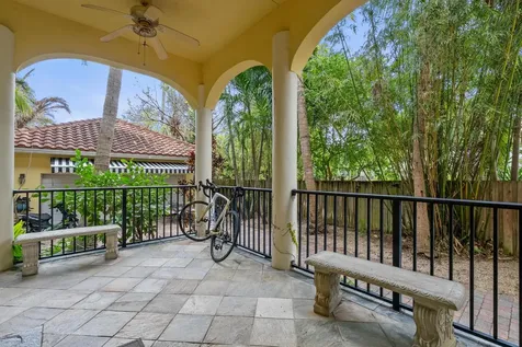 218 N Palmway Lake Worth Beach FL 33460