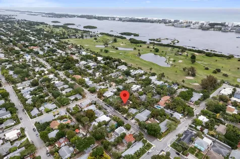 218 N Palmway Lake Worth Beach FL 33460