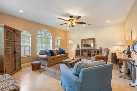 218 N Palmway Lake Worth Beach FL 33460