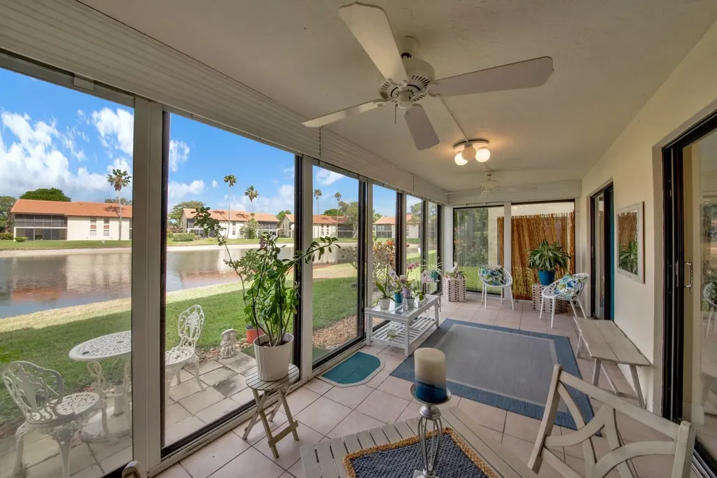10223 N Circle Lake Drive Boynton Beach FL 33437