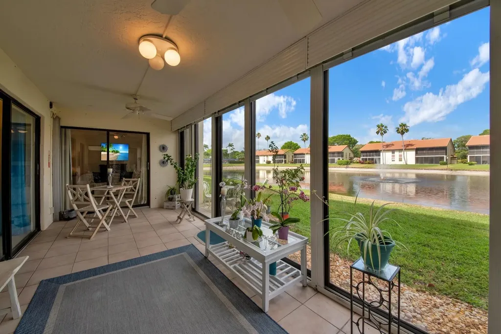 10223 N Circle Lake Drive Boynton Beach FL 33437