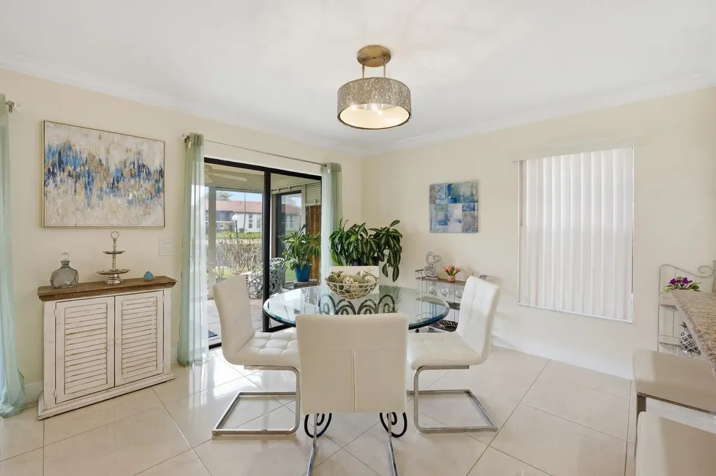 10223 N Circle Lake Drive Boynton Beach FL 33437