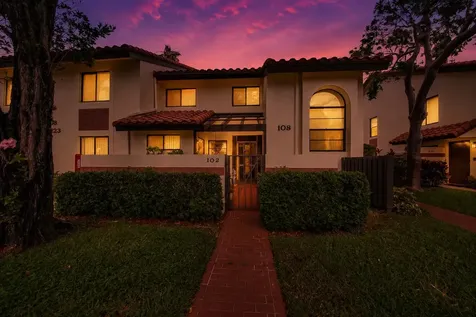 10223 N Circle Lake Drive Boynton Beach FL 33437