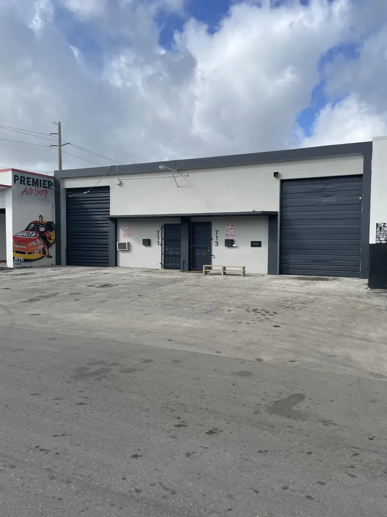 713 NW 6th Avenue Fort Lauderdale FL 33311