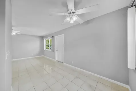 49 Hastings West Palm Beach FL 33417