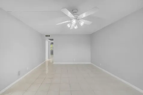 49 Hastings West Palm Beach FL 33417