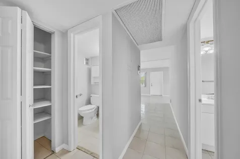 49 Hastings West Palm Beach FL 33417